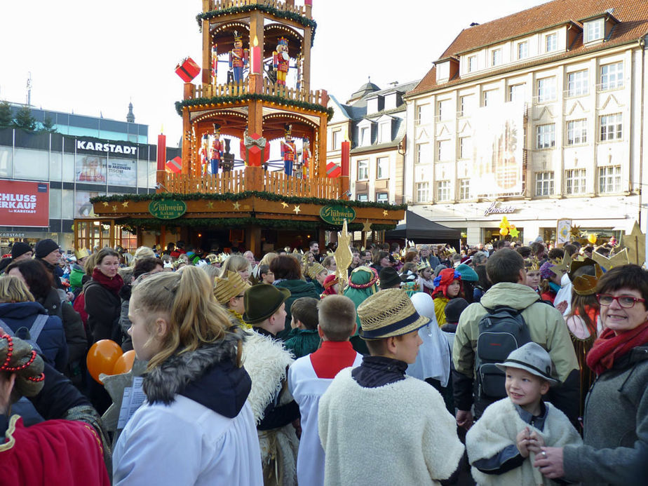 Bundesweite Eröffnung der Sternsingeraktion in Fulda (Foto: Karl-Franz Thiede)